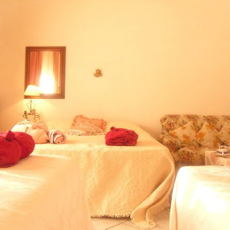 Italia Guesthouse Milis ภายนอก รูปภาพ